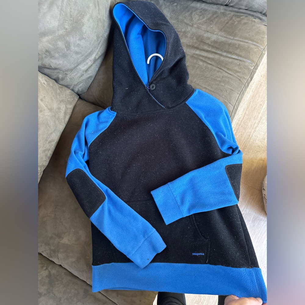 Patagonia women’s medium Micro D color block hoodie